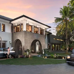 https://the-elephant-stables.kandyhotelsnow.com